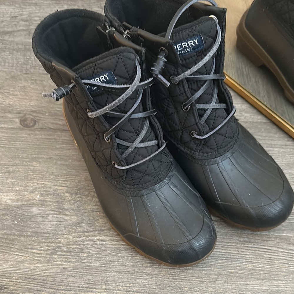 Sperry Black Quilted Duck Boots